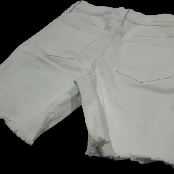 Hollister Ultra High-Rise Denim Shorts - Size 26 white - Picture 6 of 15